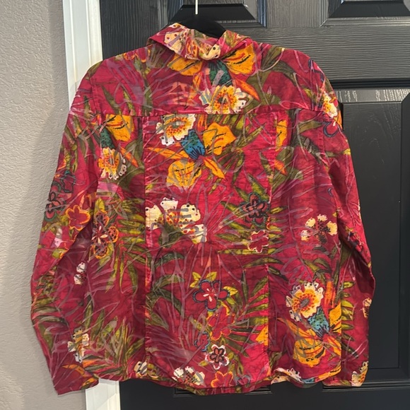 Chico's Women's Floral Button Down Shirt - Red and Orange - Picture 3 of 3